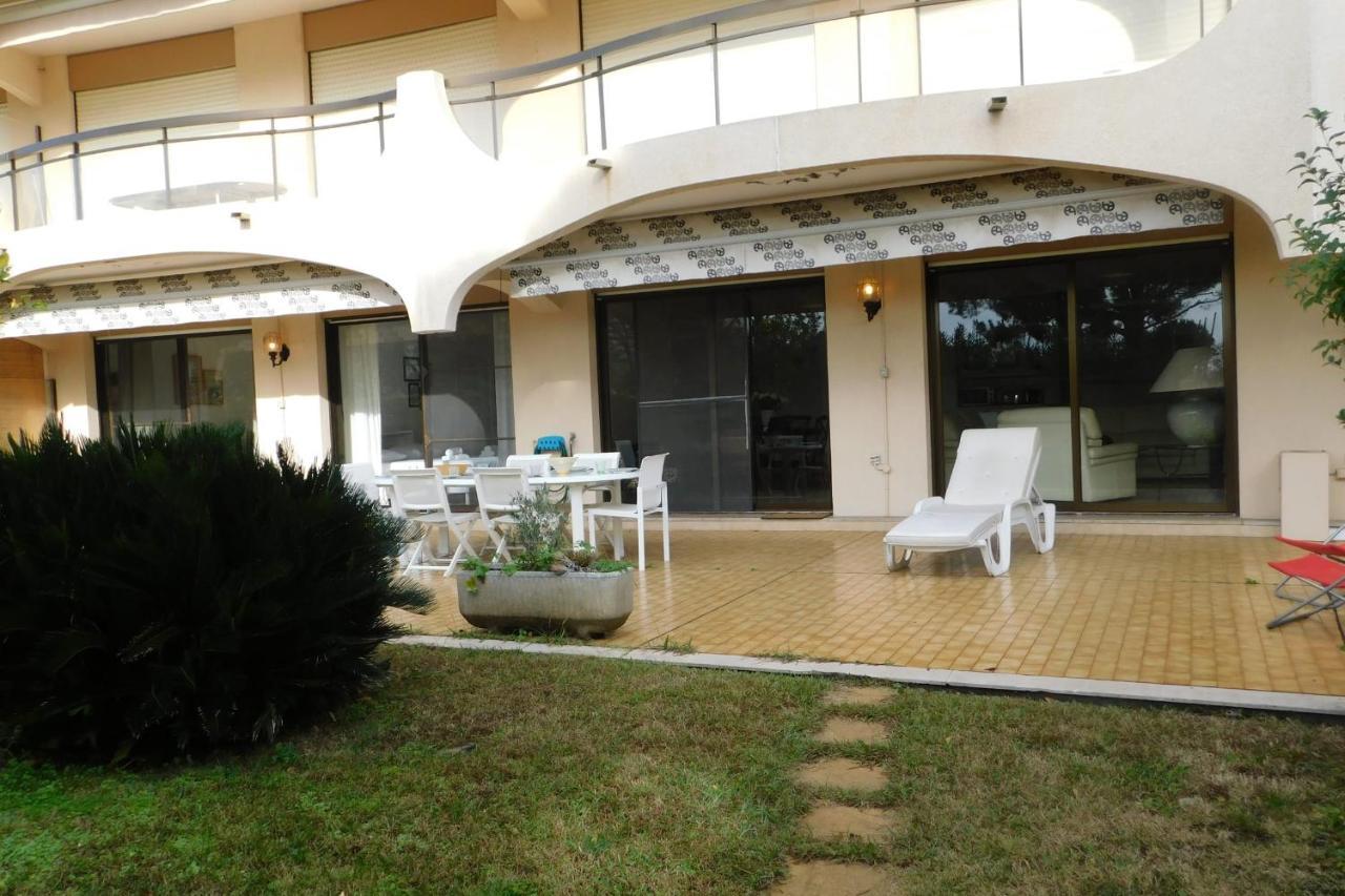 Air-Conditioned 4-Room "Marine Villeneuve" Flat With Pool And Parking Extérieur photo