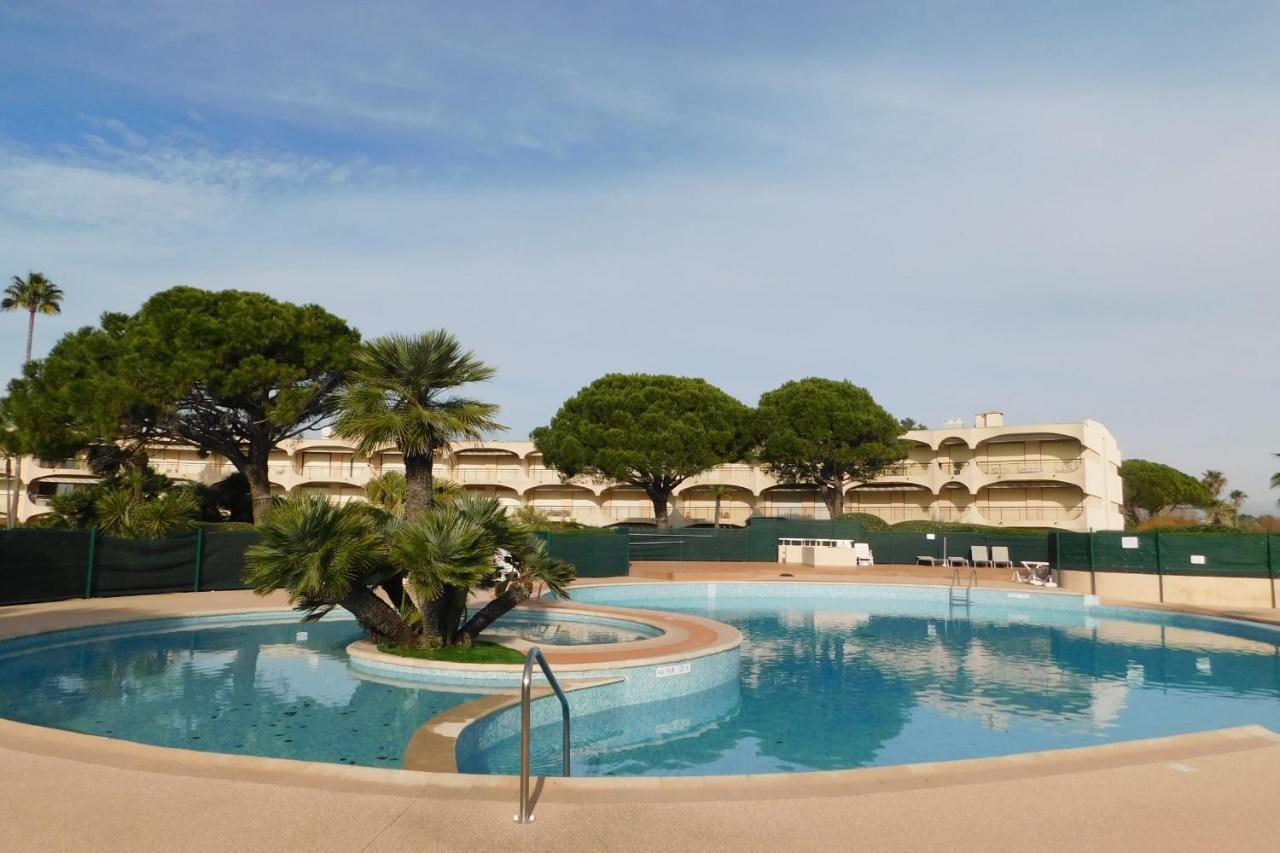 Air-Conditioned 4-Room "Marine Villeneuve" Flat With Pool And Parking Extérieur photo