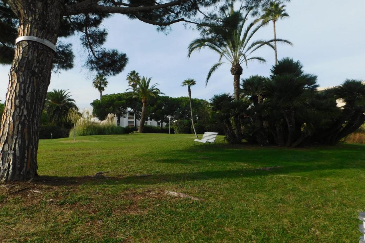 Air-Conditioned 4-Room "Marine Villeneuve" Flat With Pool And Parking Extérieur photo